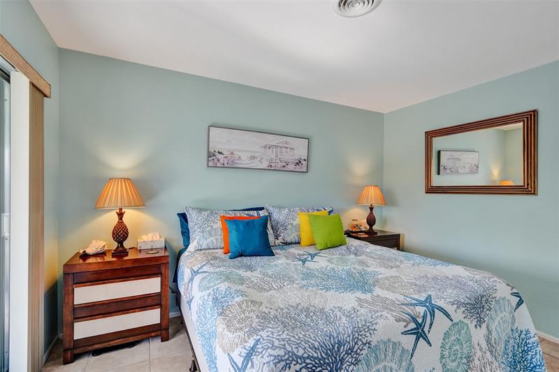 Image 26 of 61 For 931 9th Ave  13