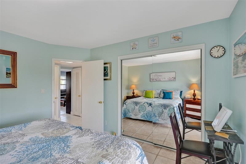 Image 28 of 61 For 931 9th Ave  13