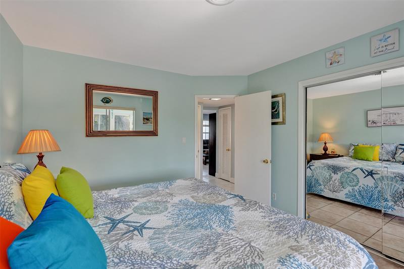 Image 29 of 61 For 931 9th Ave  13