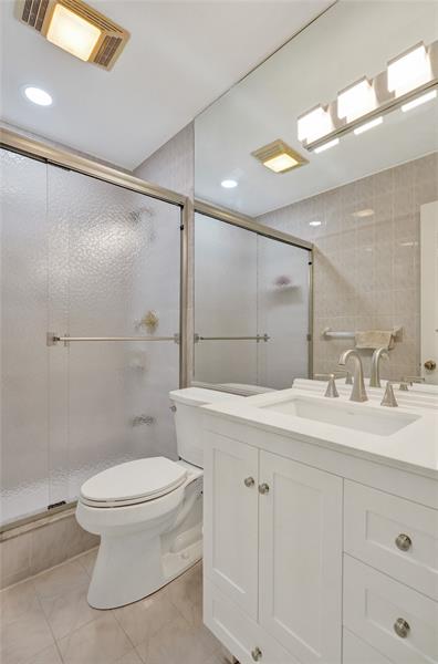 Image 31 of 61 For 931 9th Ave  13