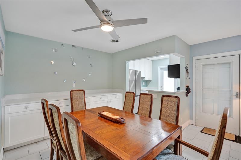 Image 42 of 61 For 931 9th Ave  13