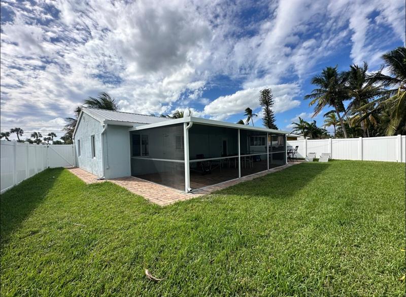 Image 4 of 27 For 356 Granada  