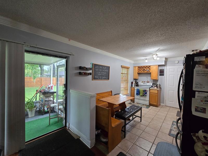 Image 3 of 21 For 8515 Plumeria Avenue