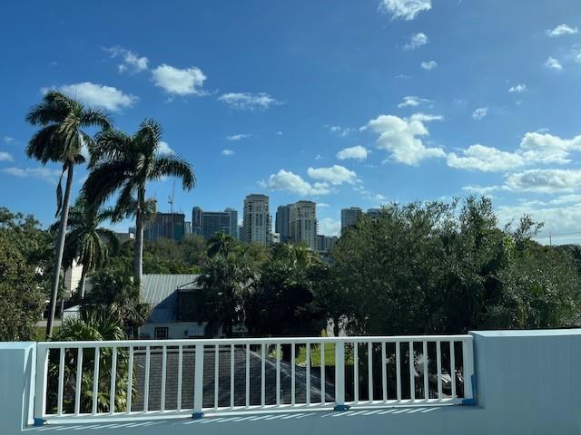 Image 5 of 22 For 915 Las Olas Blvd  915