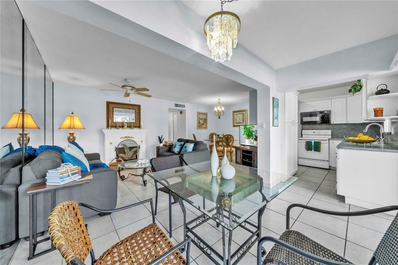 Image 8 of 35 For 2400 Ocean Dr  108