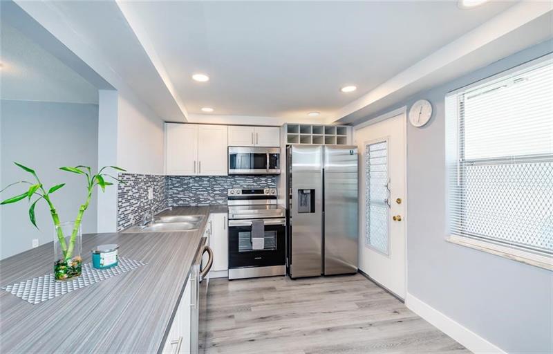 Details for 1101 191st St  H301, Miami, FL 33179