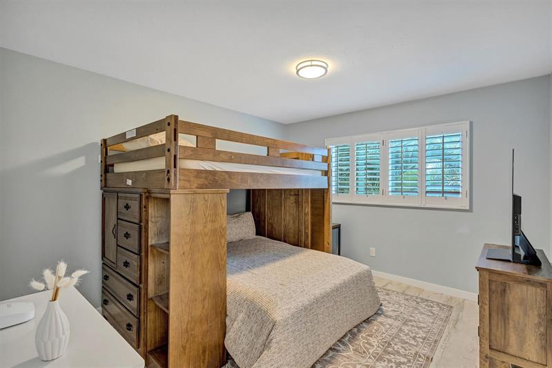 Image 26 of 48 For 7125 Gulf Of Mexico  22