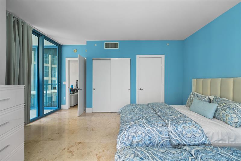 Image 15 of 43 For 333 Las Olas Way  1508