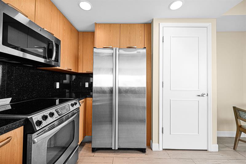 Image 13 of 57 For 505 Ft Lauderdale Bch Blvd  2018