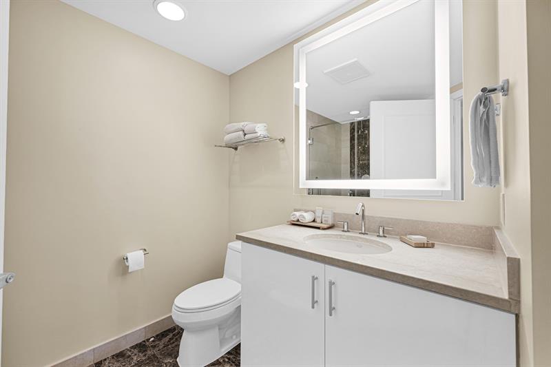 Image 32 of 57 For 505 Ft Lauderdale Bch Blvd  2018