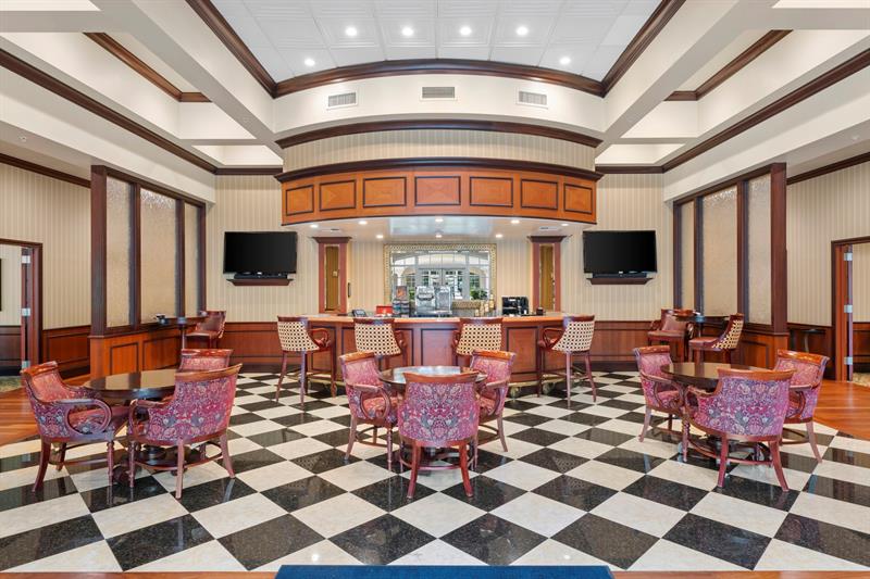 Image 34 of 49 For 411 New River Dr E  1402