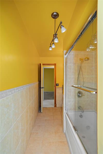 Image 21 of 59 For 11331 29th St