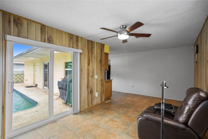 Image 46 of 59 For 11331 29th St