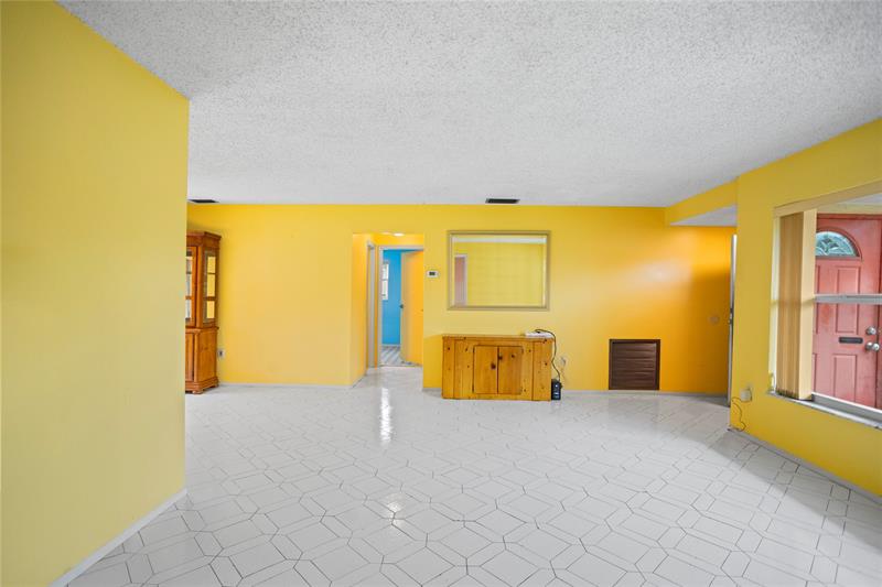 Image 5 of 59 For 11331 29th St