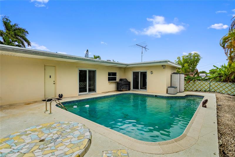 Image 51 of 59 For 11331 29th St