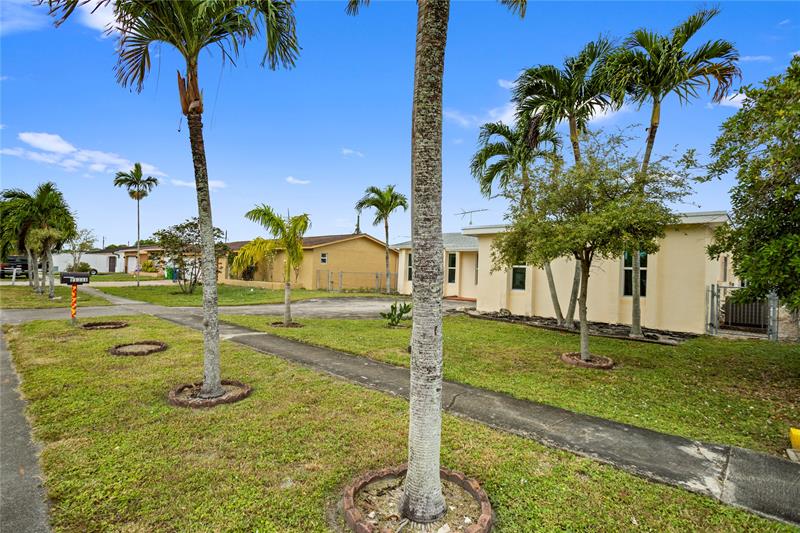 Image 56 of 59 For 11331 29th St