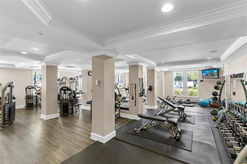 Image 22 of 25 For 533 3rd Ave  243