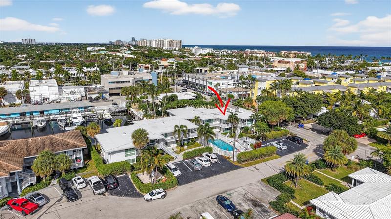 Image 44 of 60 For 223 Marine Ct  207