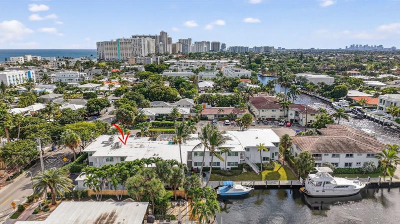 Image 48 of 60 For 223 Marine Ct  207