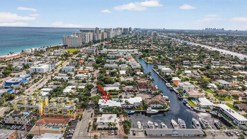 Image 53 of 60 For 223 Marine Ct  207