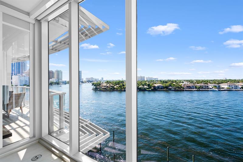 Image 28 of 75 For 435 Bayshore  503