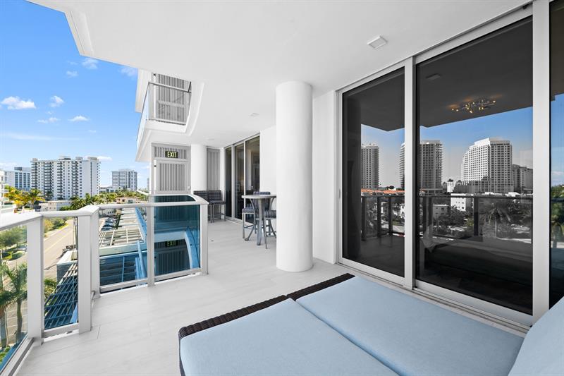 Image 38 of 75 For 435 Bayshore  503