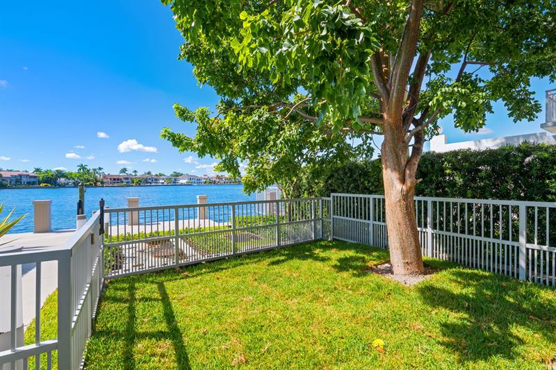 Image 71 of 75 For 435 Bayshore  503