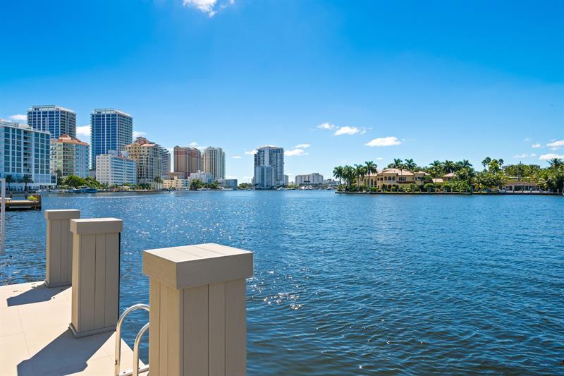 Image 73 of 75 For 435 Bayshore  503