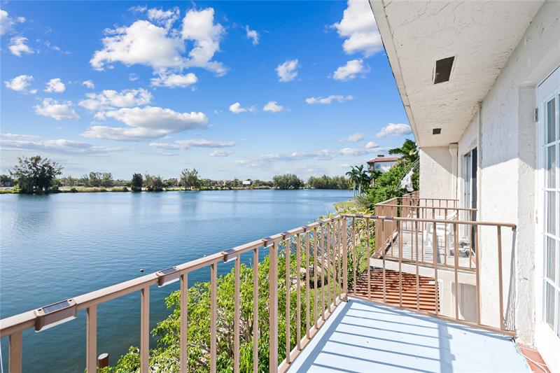 Details for 1100 Crystal Lake Dr  209, Deerfield Beach, FL 33064