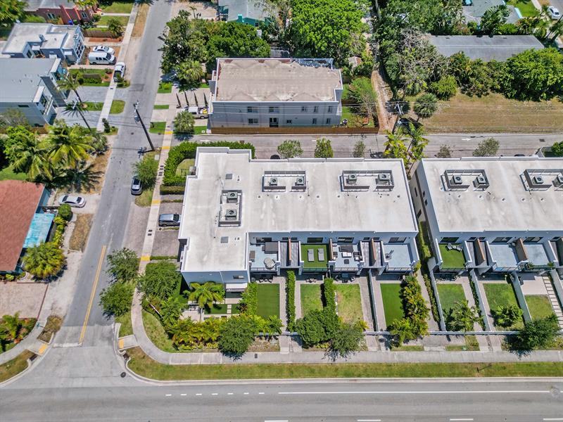 Image 32 of 38 For 1604 4th Ave