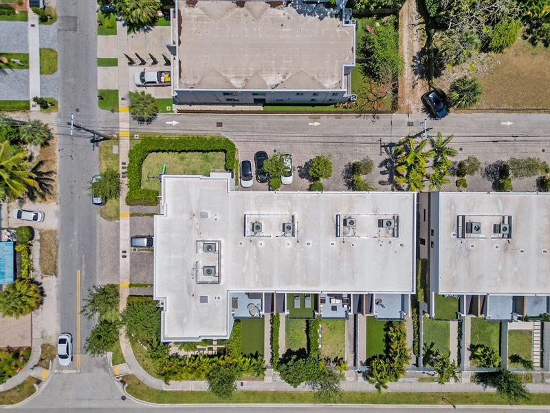 Image 33 of 38 For 1604 4th Ave