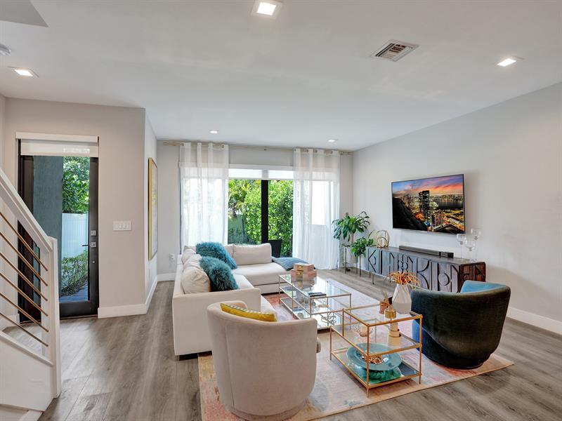 Image 6 of 38 For 1604 4th Ave