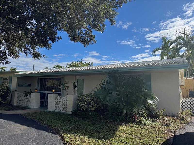 Image 16 of 46 For 3370 15th Ct