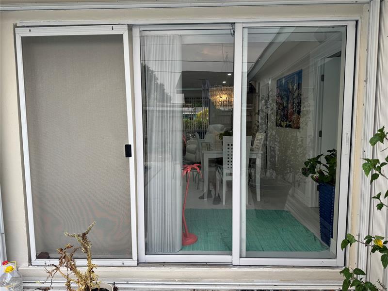 Image 9 of 46 For 3370 15th Ct