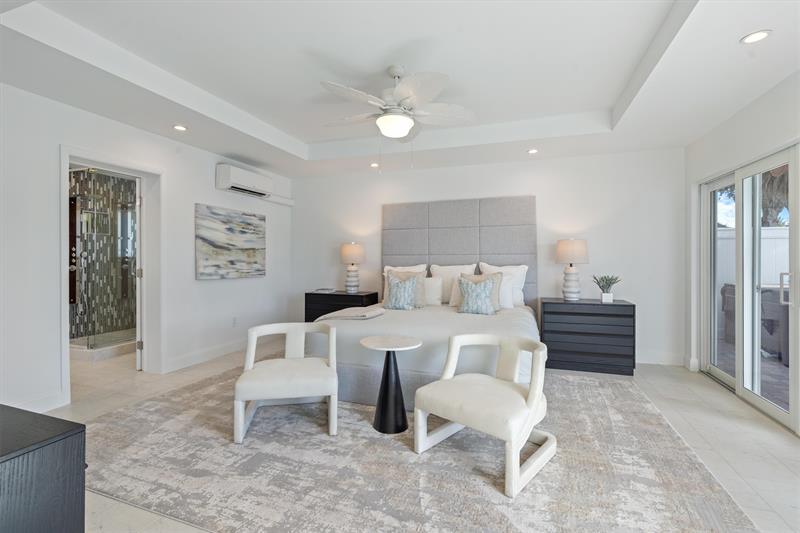 Image 13 of 34 For 370 3rd Ct  