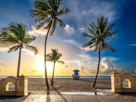 Image 32 of 32 For 1049 Van Buren St