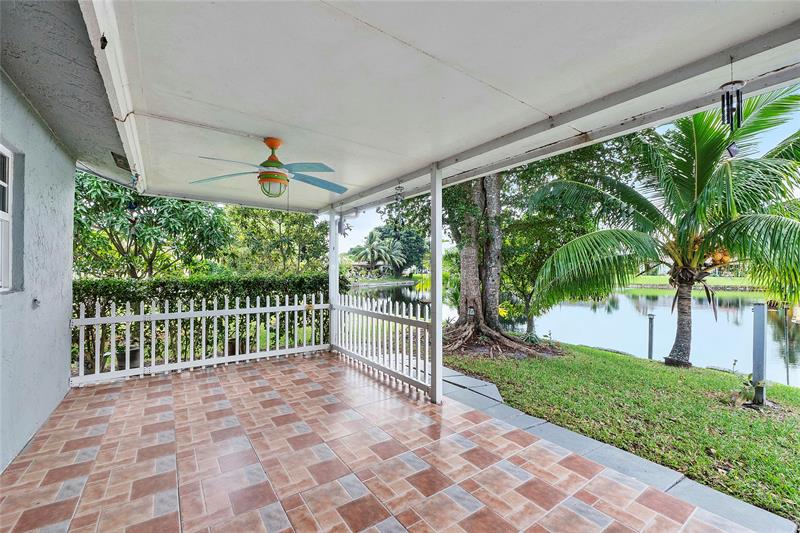 Image 18 of 26 For 10120 71st St