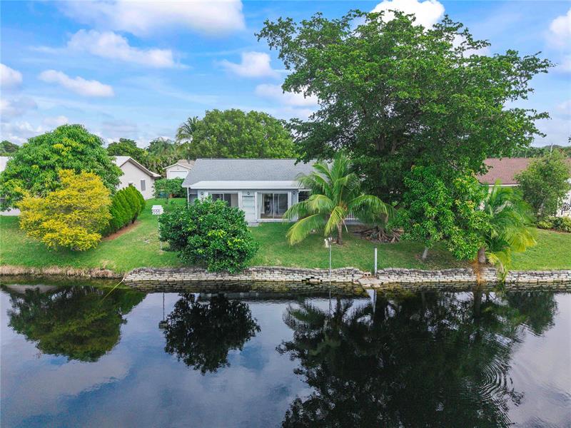 Image 19 of 26 For 10120 71st St