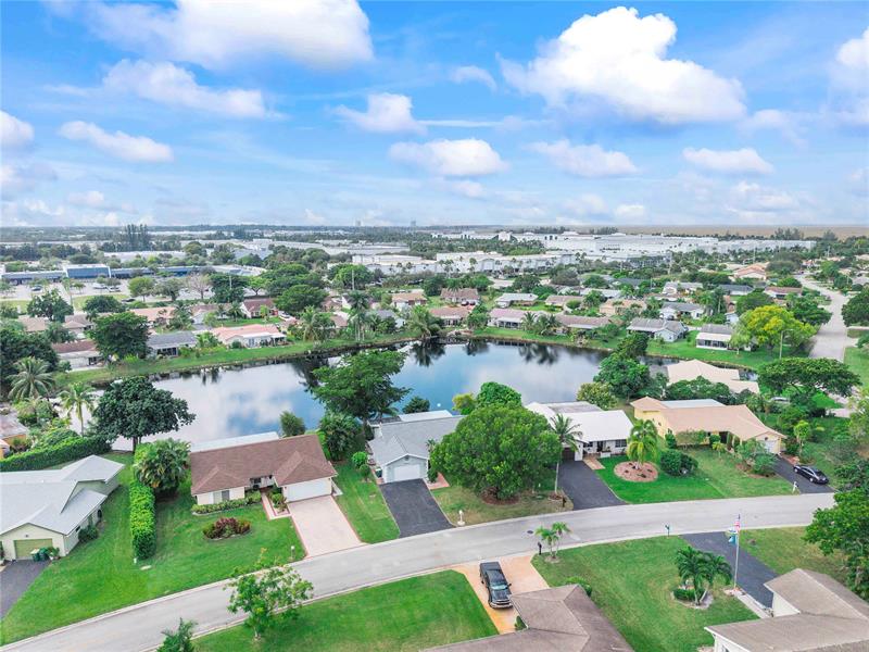 Image 21 of 26 For 10120 71st St