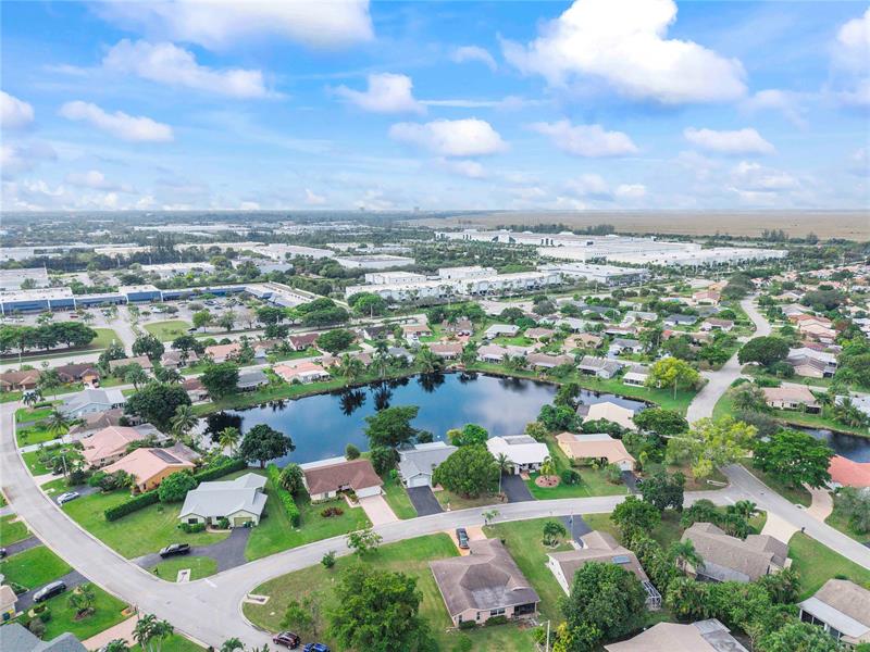 Image 24 of 26 For 10120 71st St