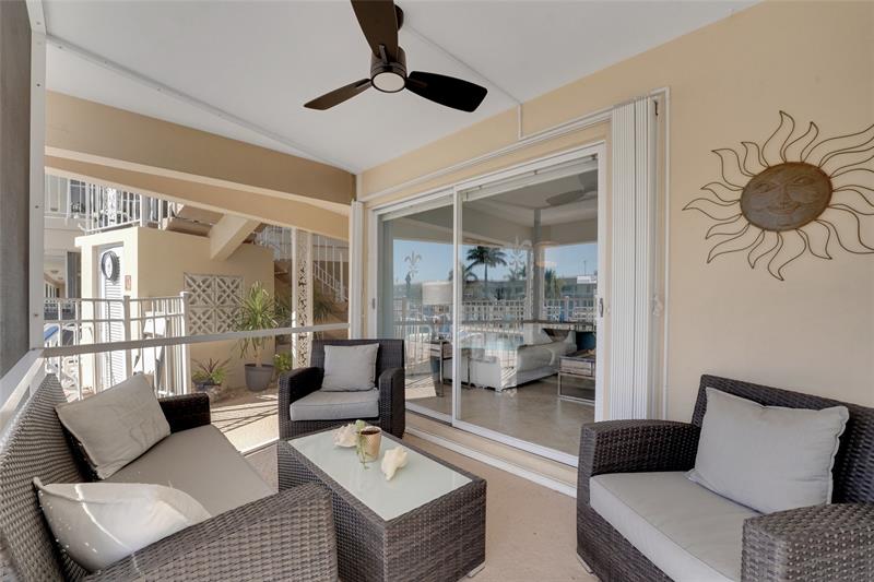 Image 20 of 33 For 2864 33rd Ct  105