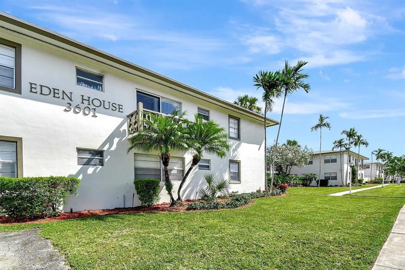 Details for 3601 Van Buren St  31, Hollywood, FL 33021