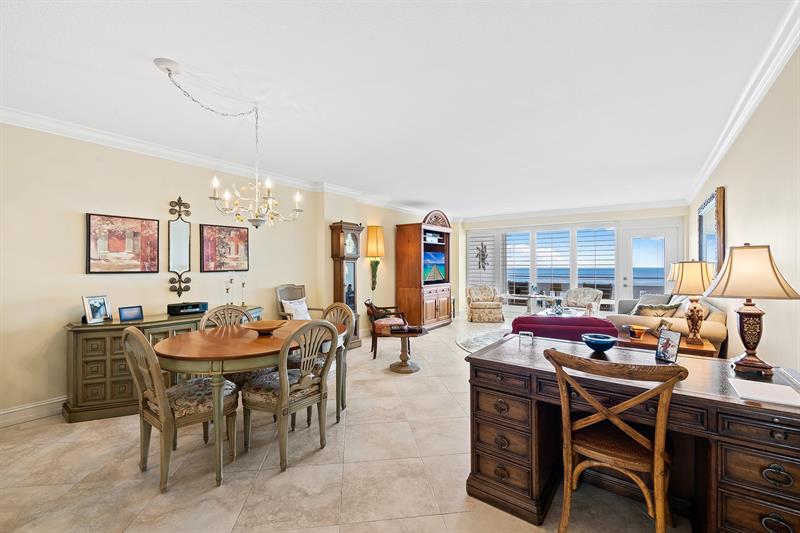 Image 3 of 32 For 2000 Ocean Dr 1006