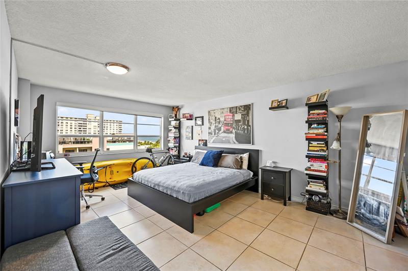 Image 19 of 42 For 133 Pompano Beach Blvd  702