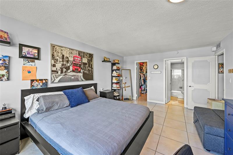 Image 21 of 42 For 133 Pompano Beach Blvd  702