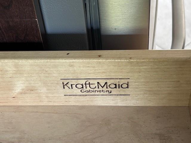 Image 33 of 37 For 2031 39th Ct