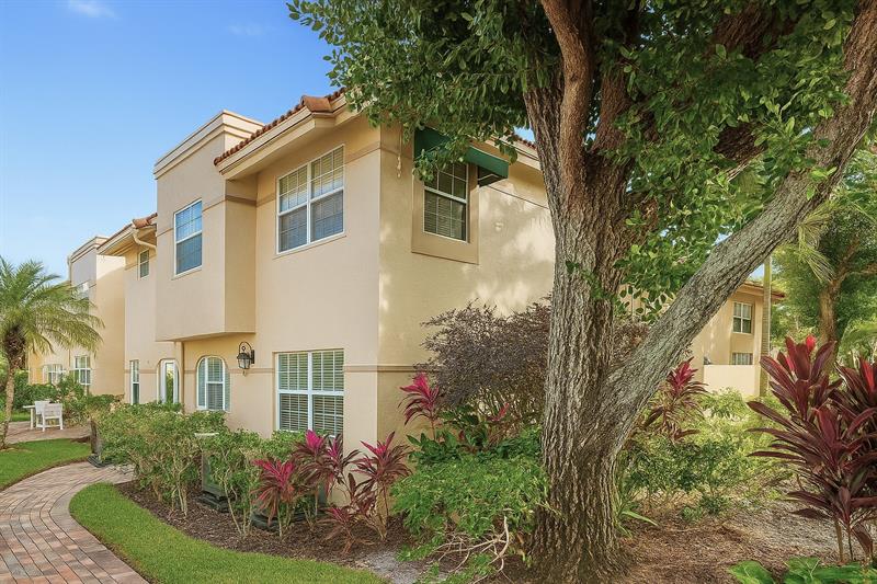 Details for 6671 Via Regina, Boca Raton, FL 33433