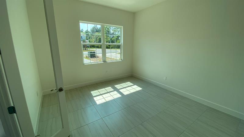 Image 40 of 78 For 32179 Logan Elm Ter