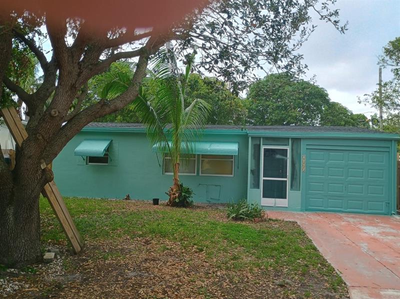 Details for 2465 14th Ave, Pompano Beach, FL 33064