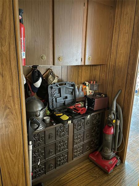 Image 19 of 19 For 8621 18th Ct